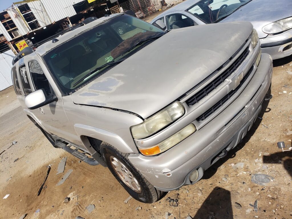 تشليح الزعيم لبيع قطع غيار السيارات الامريكية في جدة