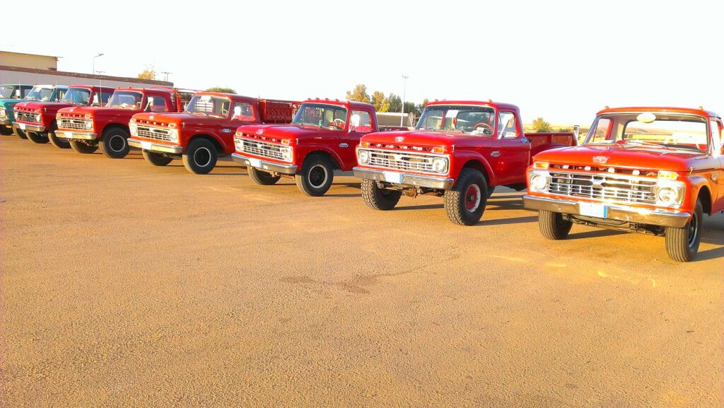 معرض السلامة للسيارات التراثية في بريدة