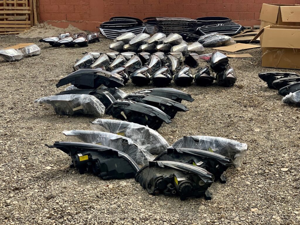 النهدي لقطع غيار السيارات المستعمله في السليل