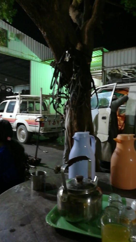 البدر لقطع الغيار المستعملة في تبوك