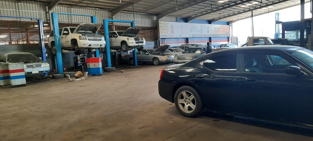 مركز القزلان لقطع غيار السيارات و الصيانة في الرس