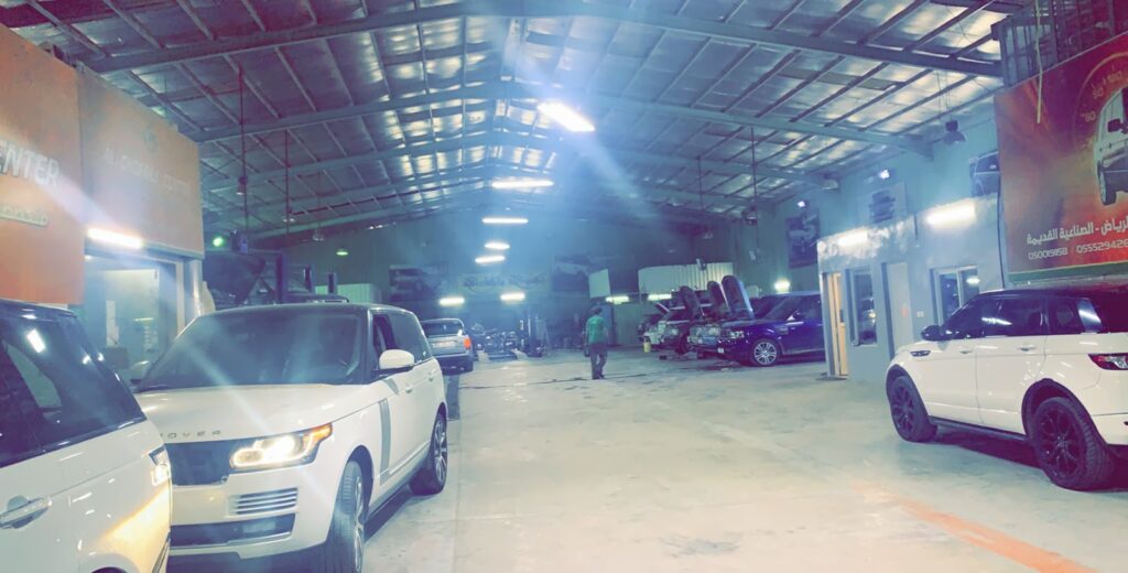 رنج روفر وجاكوار شركة نخبة الشرق المختصة | Range Rover Nakhba Al Sharq Company في صفوى