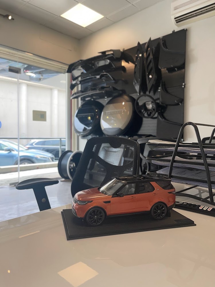 ALSHAREEF الشريف لـ قطع غيار لاندروفر و جاكور و رنج روفر في صفوى