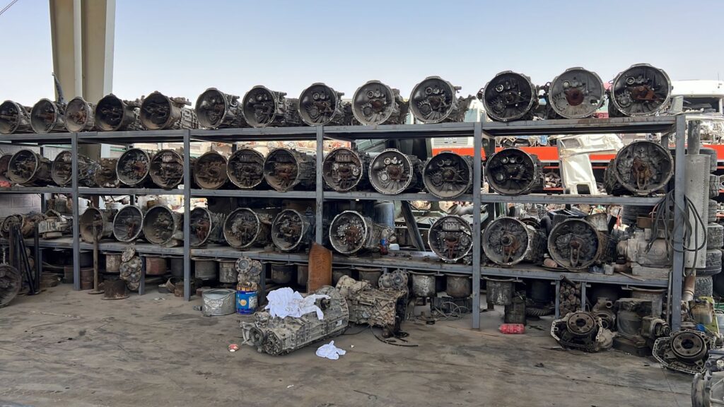 مركز آل سعيد لقطع غيار الشاحنات مرسيدس مان في الرياض