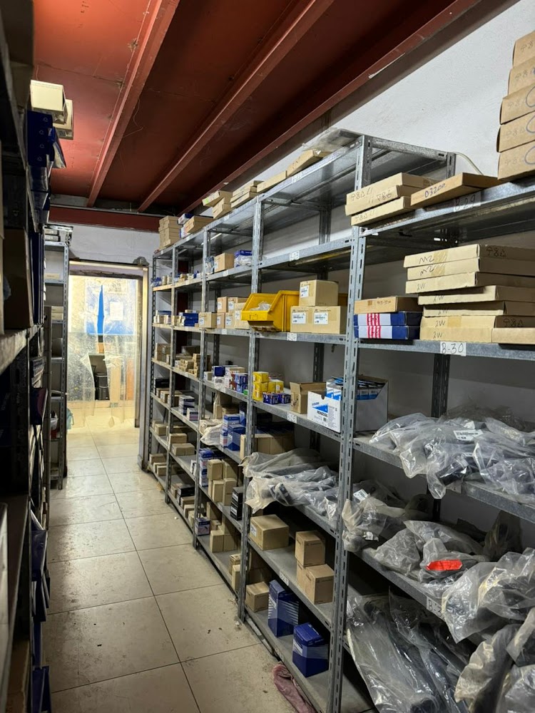 منيف النهدي لقطع غيار السيارات هونداي - HB في الجبيل