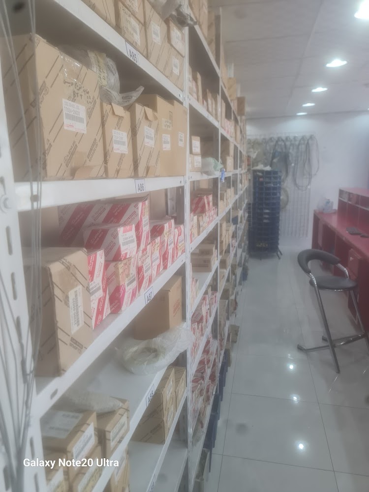 شركةاركان الصفوه الذهبيه لقطع غيار السيارات في رابغ