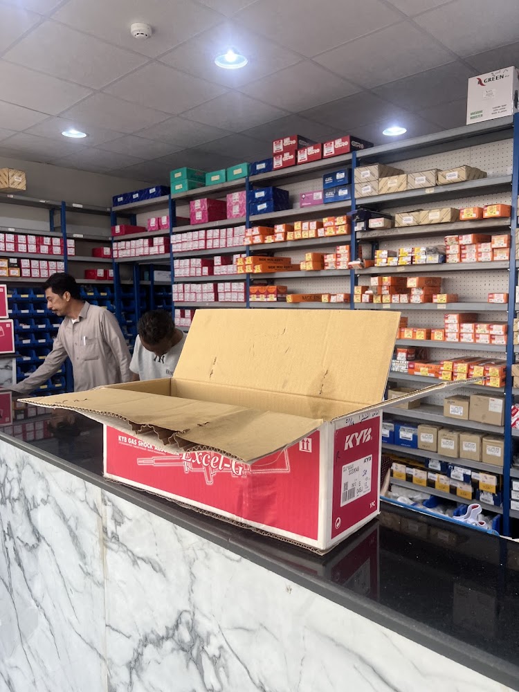 مؤسسه المريع لقطع غيار السيارات في صامطة