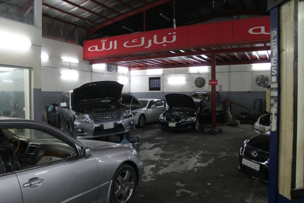 ورشة البواسل صيانة لكزس في الدمام