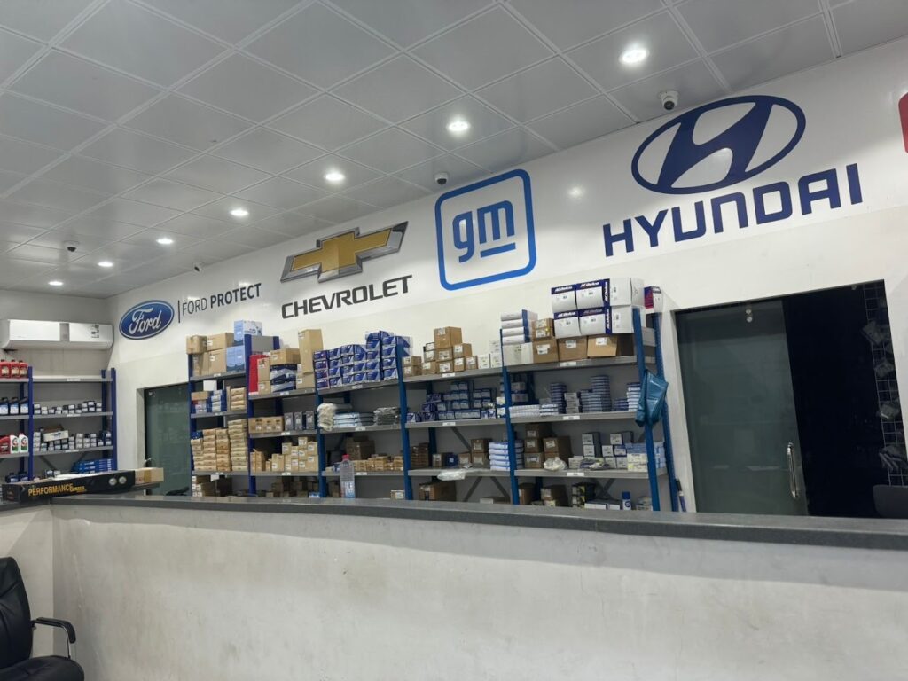 الثامر لقطع الغيار الأمريكي في جازان