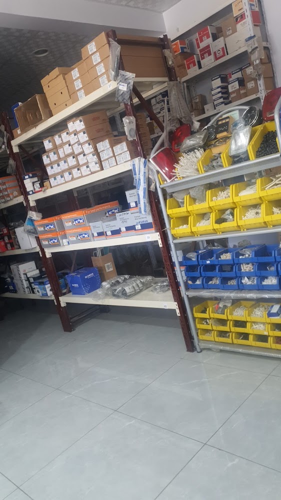 النصار لقطع غيار السيارات الامريكية-حائل في حائل