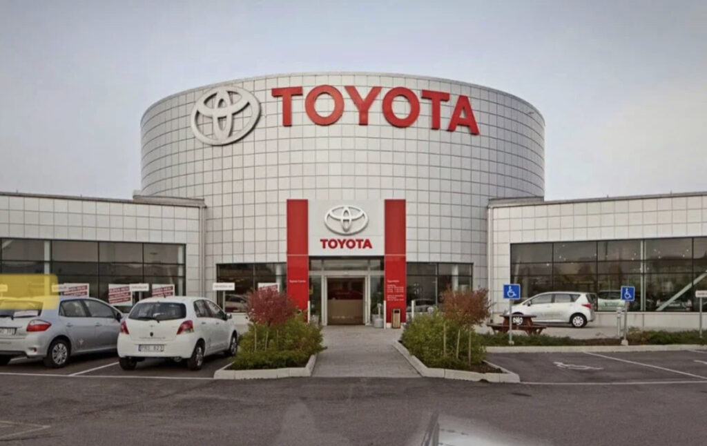 الشهري لبيع قطع غيار تويوتا الاصلية في المدينة المنورة