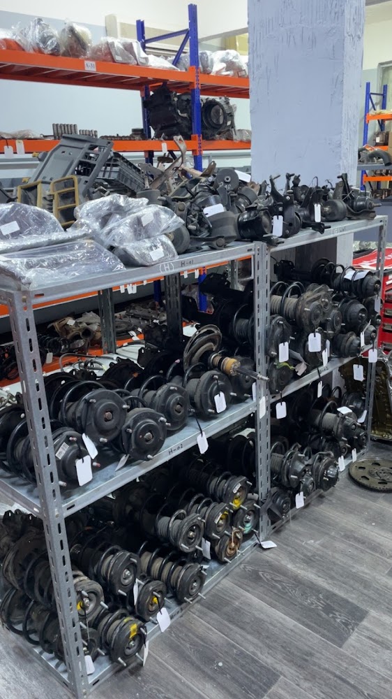 مستورد للتجارة قطع الغيار المستعملة في الزلفي