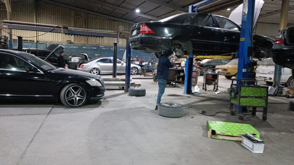 العتيبي لقطع غيار و صيانة مرسيدس فرع الصناعية في الأحساء