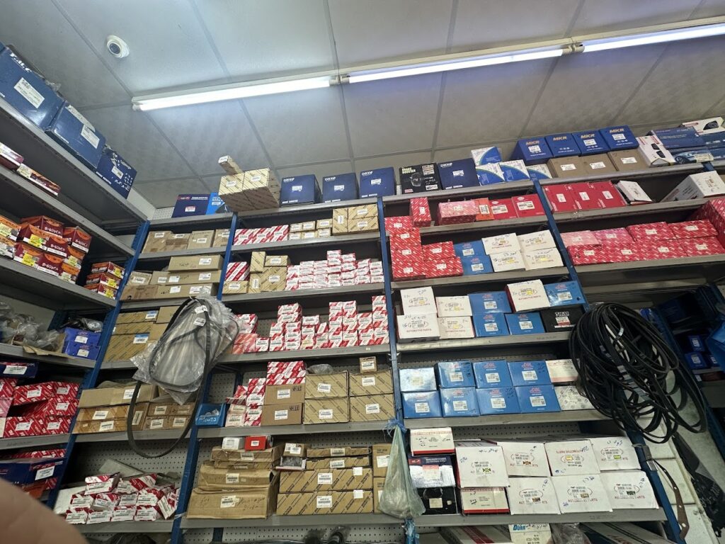 مؤسسه ورد وزهــــور لقطع غيار السيارات في صبيا