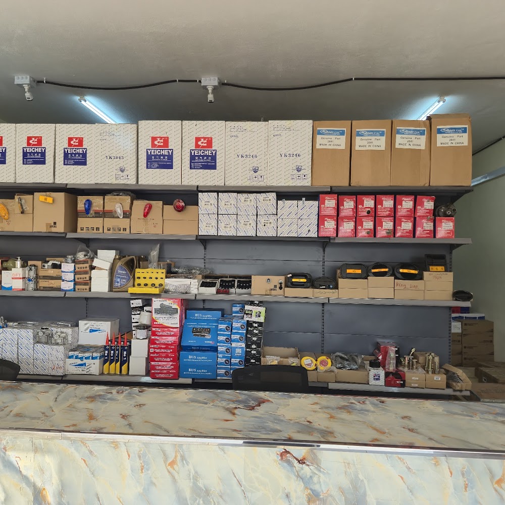 الامانه لقطع غيار الباصات في الجموم