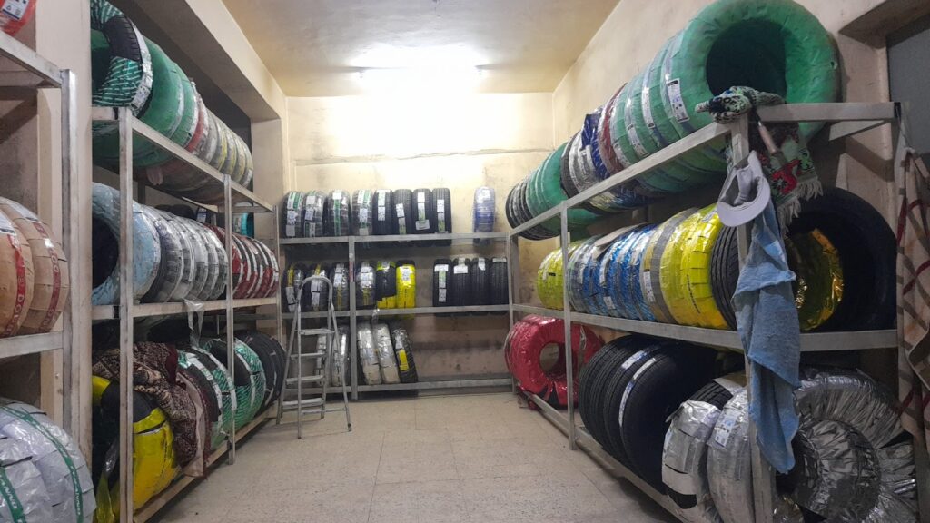 مؤسسة الدبيان التجارية في المذنب