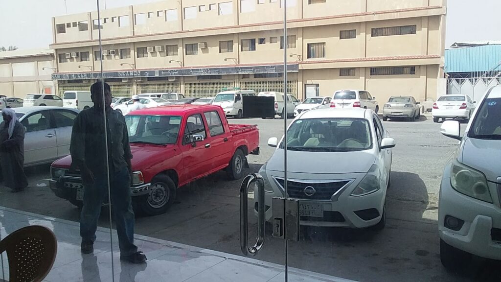 قطع غيار الزعيري في بقيق